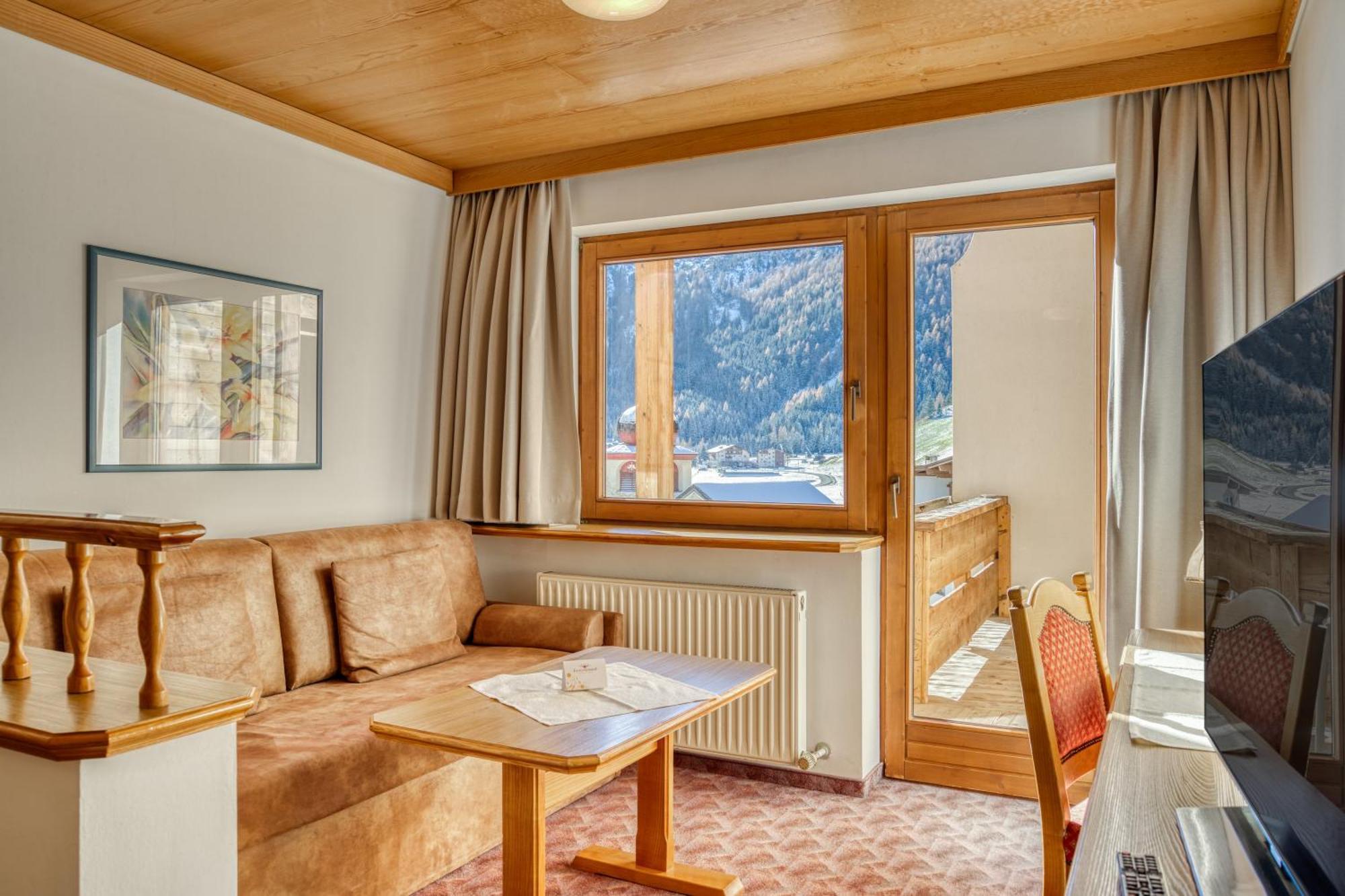 Hotel Klausnerhof Tux Quarto foto